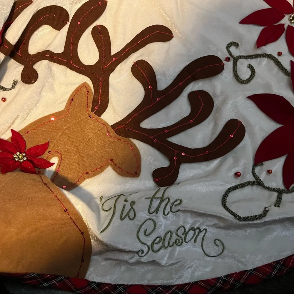 Pier 1 imports tree skirt.